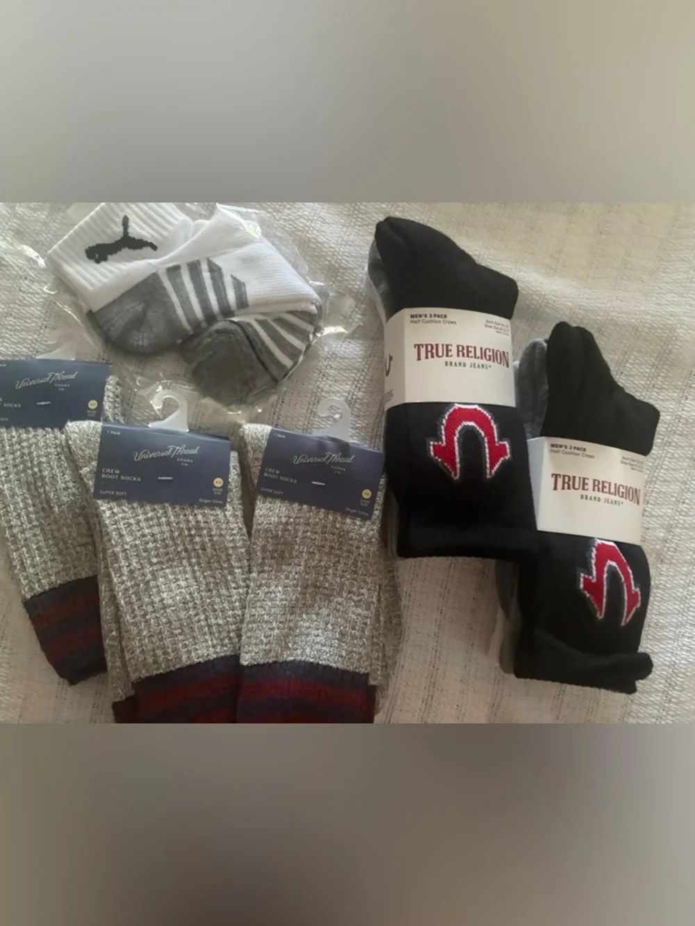 NEW- Men’s  10 Pr. True Religion Socks  Men's Crew Gray, Black, White, Burgundy